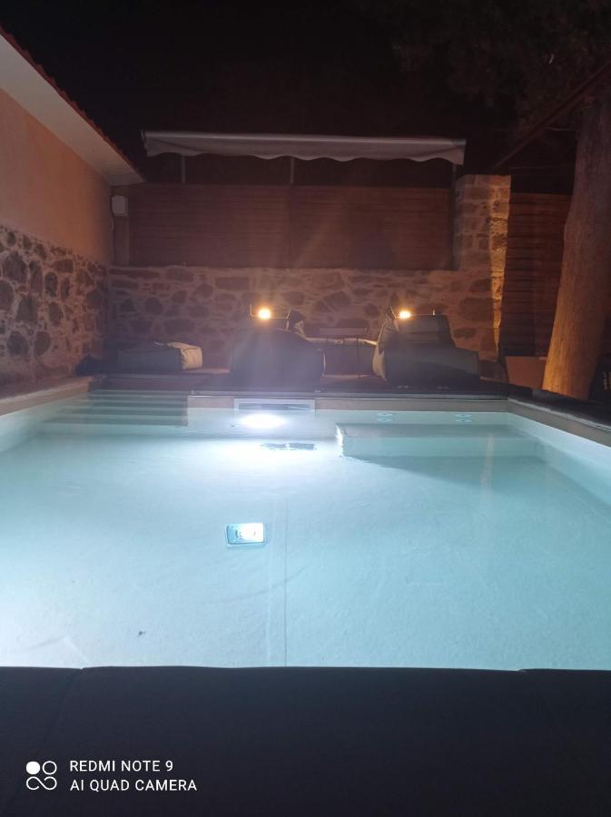 Villa Περιβόλι Του Οδυσσέα à Volissos Extérieur photo