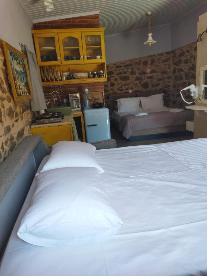 Villa Περιβόλι Του Οδυσσέα à Volissos Extérieur photo