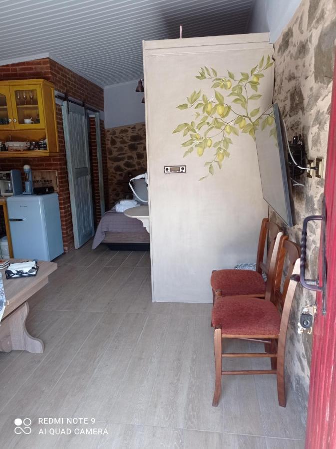 Villa Περιβόλι Του Οδυσσέα à Volissos Extérieur photo